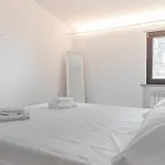 빌라 Piscina La Trinita