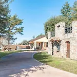 Piscina La Trinita Villa Corciano
