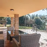 Piscina La Trinita 코르시아노