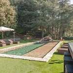 빌라 Piscina La Trinita *