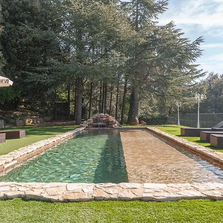 Villa Piscina La Trinita Corciano