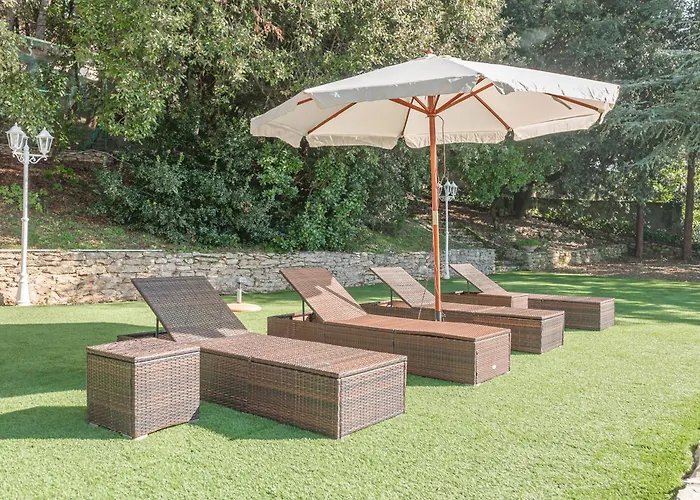 Piscina La Trinita *