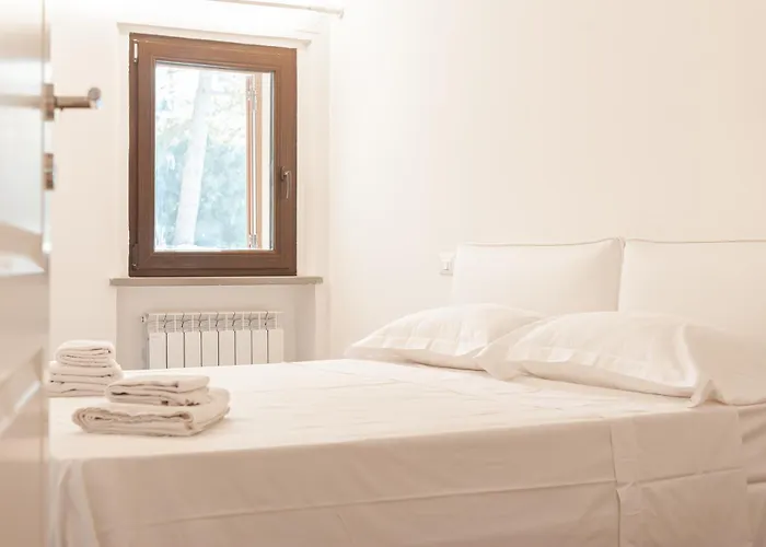 Piscina La Trinita ヴィラ