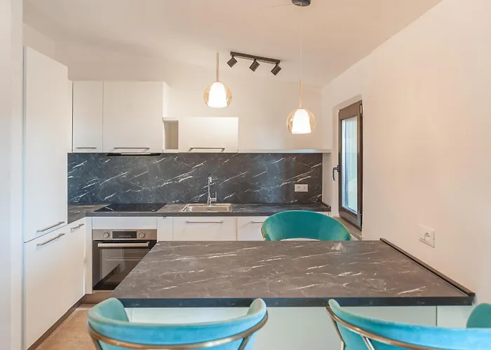 ヴィラ Piscina La Trinita *