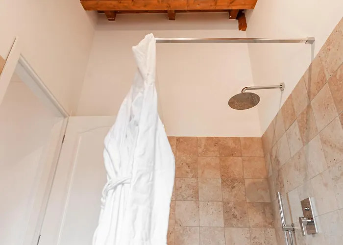 ヴィラ Piscina La Trinita *