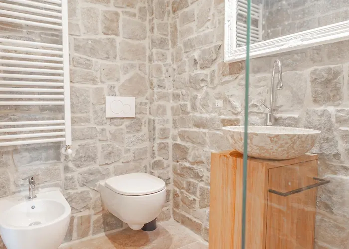 Piscina La Trinita ヴィラ *