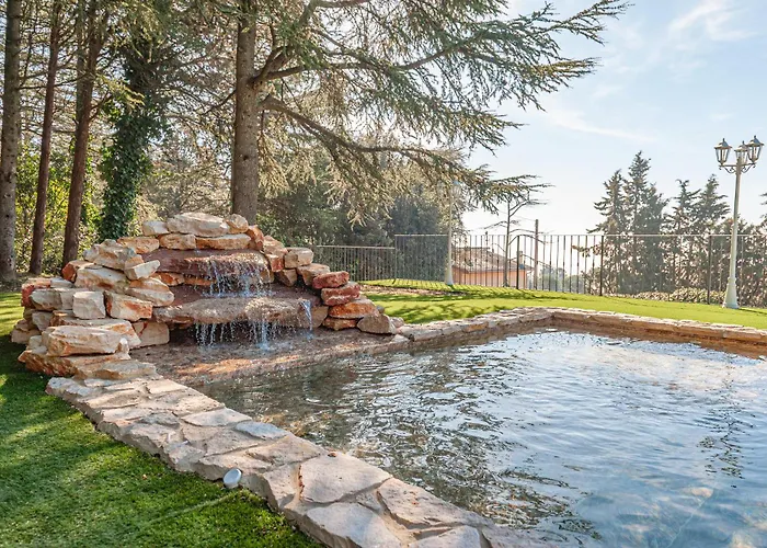 Piscina La Trinita ヴィラ *