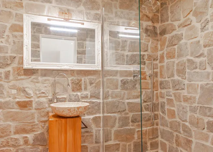 ヴィラ Piscina La Trinita