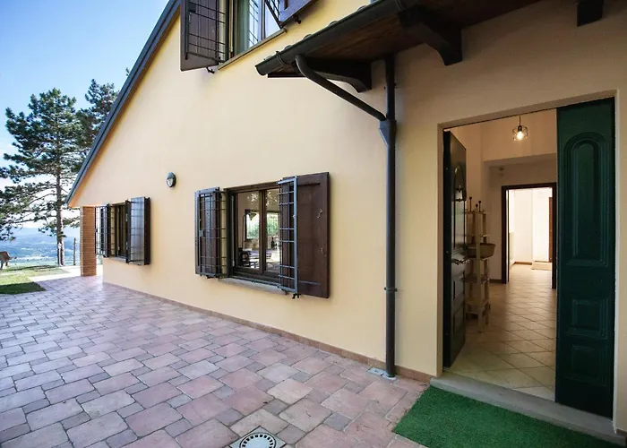 Piscina La Trinita *