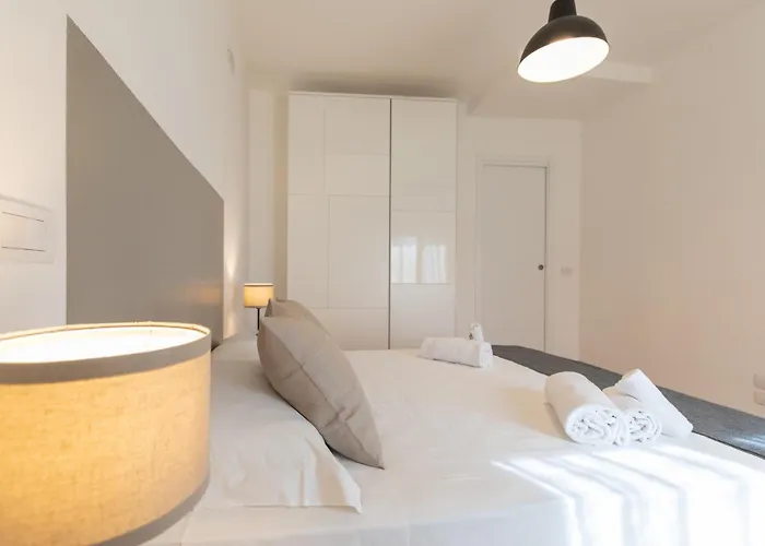 Piscina La Trinita コルチャーノ